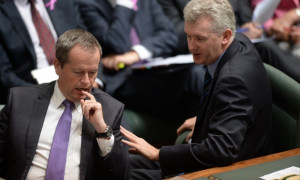 Bill Shorten speaks to manager of Opposition busines Tony Burke ...