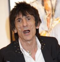 Brief about Ronnie Wood: By info that we know Ronnie Wood was born at ...