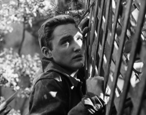 Dennis Hopper in Rebel Without a Cause