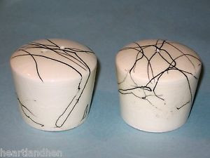 Vintage-Black-Lines-on-White-Pottery-Salt-and-Pepper-Shakers