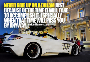 Never-Give-Up-On-A-Dream---Addicted2success-Picture-Quote---Motivation
