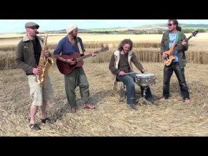 CROP CIRCLES by Bob Hillary and the Massive Mellow | PopScreen