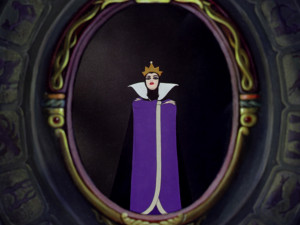 The Queen summoning the Spirit of the Magic Mirror.