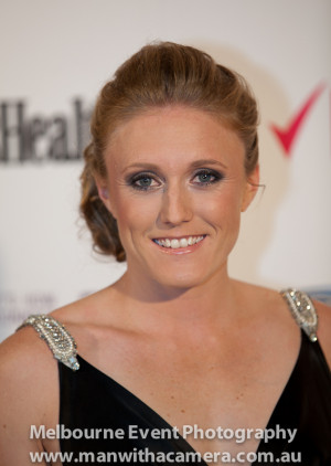 Sally Pearson Wins Gold!