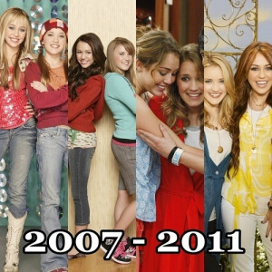 way Emily Osment (Lily) and Miley Cyrus (Miley Stewart/Hannah Montana ...