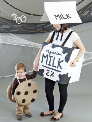Mom and Child Halloween Costumes: Milk and Cookies