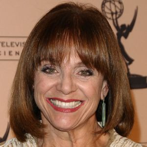 Valerie Harper Biography