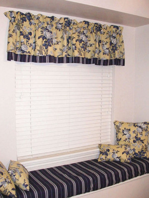 Black and Yellow Kitchen Curtains
