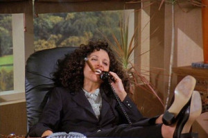 53-times-elaine-benes-was-the-biggest-hot-mess-on-2-6875-1400103756-1 ...