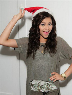 Related Pictures posted to zendaya