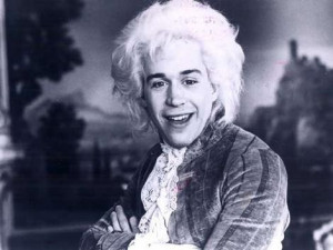Wolfgang Amadeus Mozart (Tom Hulce)