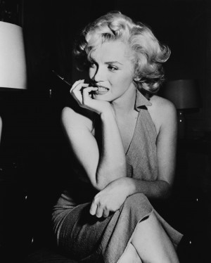 Marilyn Monroe Thought Joe DiMaggio Was 'Great In Bed' (VIDEO)