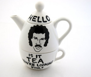 Lionel Richie teapot