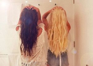 best friends, blonde and brunette, friends, hair, two girls