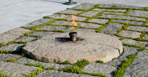 The eternal flame at John F. Kennedy 's grave at Arlington National ...