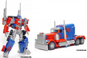 Optimus Prime (Movie)/toys - Teletraan I: the Transformers Wiki - Age ...