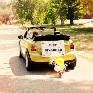 ... DIVORCED!!!!! HELLO FREEDOM!!!!! Words to look forward to