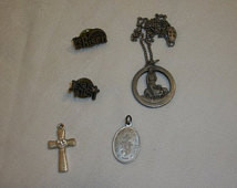 Vintage Religious Necklace Pins Pen dant Charm Cross Jesus ...