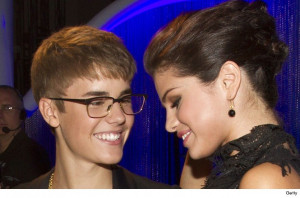 ... : Selena Gomez Doesn't Want to Date A Justin Bieber Ever Again