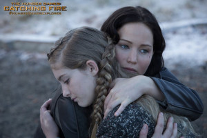 Hunger Games: Catching Fire Releases New Image Of Katniss And Her ...