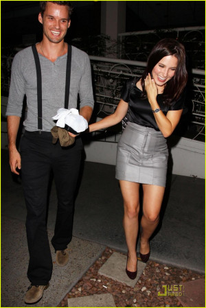 Sophia-Bush-and-Austin-Nichols-dinner
