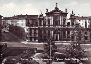 Milano - Piazza Tommaseo e chiesa di Santa Maria Segreta