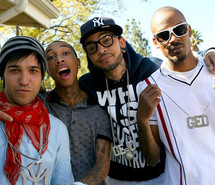 gym-class-heroes-pete-wentz-travie-mccoy-tyga-130522.jpg