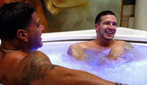 It wouldn’t be Jersey Shore without some homoerotic male bonding ...