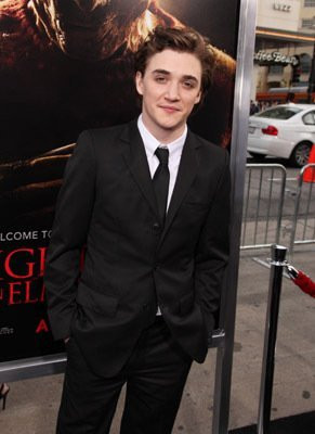 MV5BMjA4MTIxMDA0Ml5BMl5BanBnXkFtZTcwMzM3MDY0Mw@@._V1_SY400_SX291_AL ...