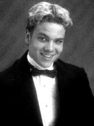 celebrity yearbook pics part2 12 Funny: Celebrity yearbook pics {Part ...