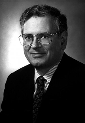 Robert E. Kahn Scientist