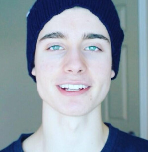 ... collins beanie chris collins weeklychris chris collins weeklychris las