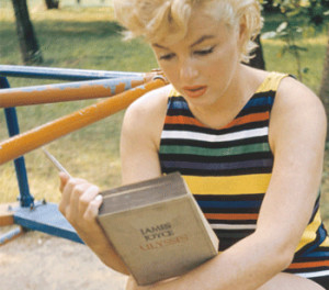 Marilyn Monroe Reading Ulysses