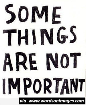 Important things quote simply wallpaper