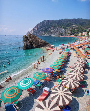 cinque terre, italy {colourful places & spaces}