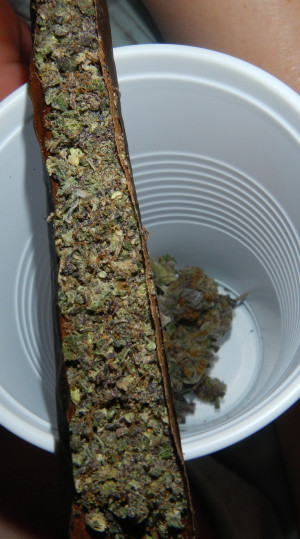 weed blunt black green bud cup lag purp roll up toke choke white owl ...