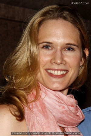 Stephanie March