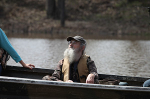 Uncle Si is eager to talk to Sadie about Dating 101 on Duck Dynasty.