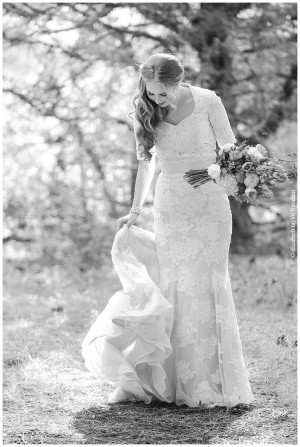 Pure Elegance – Modest Wedding Gown