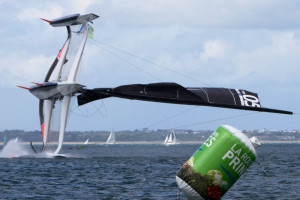 Thread: Mod70, Spindrift, capsize fotos FB (LX Sailing Rodrigo M Rato)