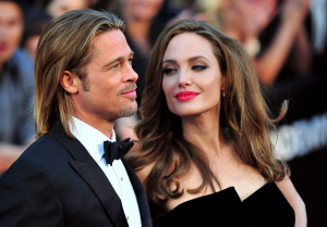 Brad Pitt e Angelina Jolie adotam filho número 7, segundo revista ...