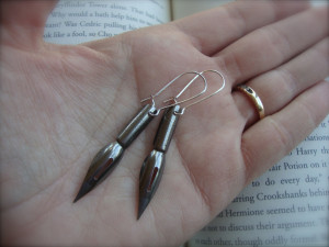 Quick Quotes Quill ~ Harry Potter Inspired Vintage Pen Nib Earrings ...