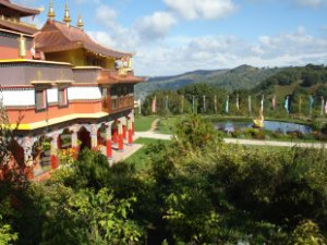 Lerab Ling: Buddhist Temple in traditional Tibetan form.