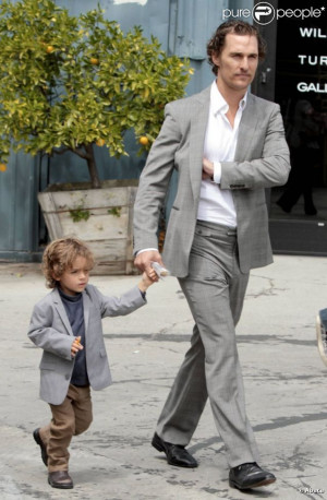 Matthew McConaughey et son fiston Levi accordent souvent leurs tenues