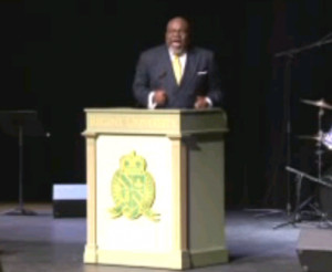 Bishop T.D. Jakes Preaching on Letting Go