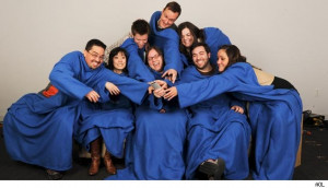 Wonder Twin Powers Activate Form Snuggie Mountain