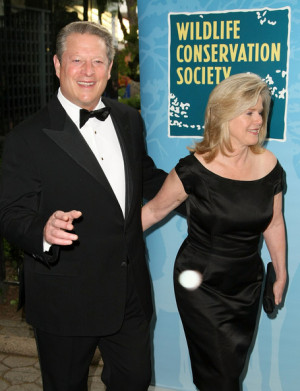 Al Gore and Wife Tipper Go Their Separate Ways!