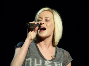 Ashton Shepherd Kellie Pickler amp Sugarland Review