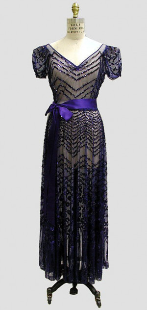... silk chiffon evening dress, attributed to Mainbocher, French, 1939