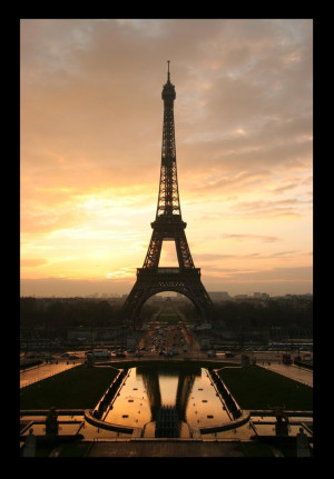 Tour Eiffel - Eiffel tower by Akanone